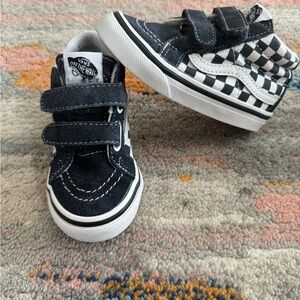 TODDLER VANS SIZE 6.0